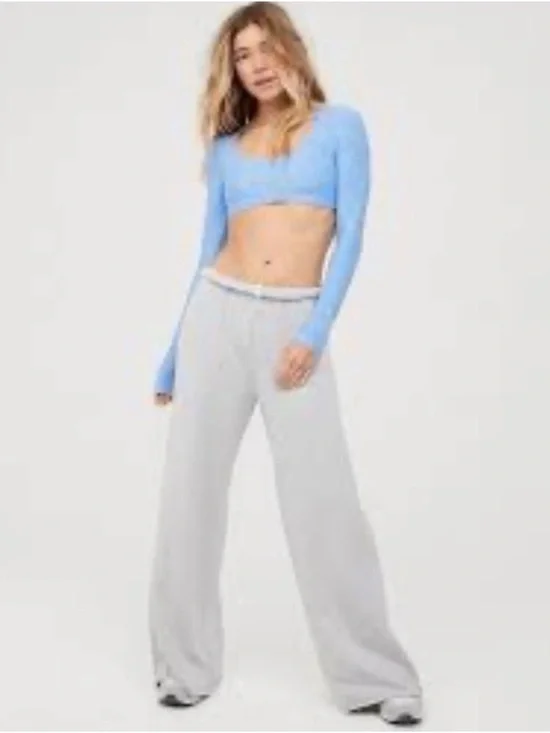 aerie Gray Ribbed Lounge Pants with White Side Stripe Detail - Picture 7 of 7